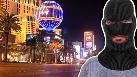 How the Mob ROBBED Las Vegas .